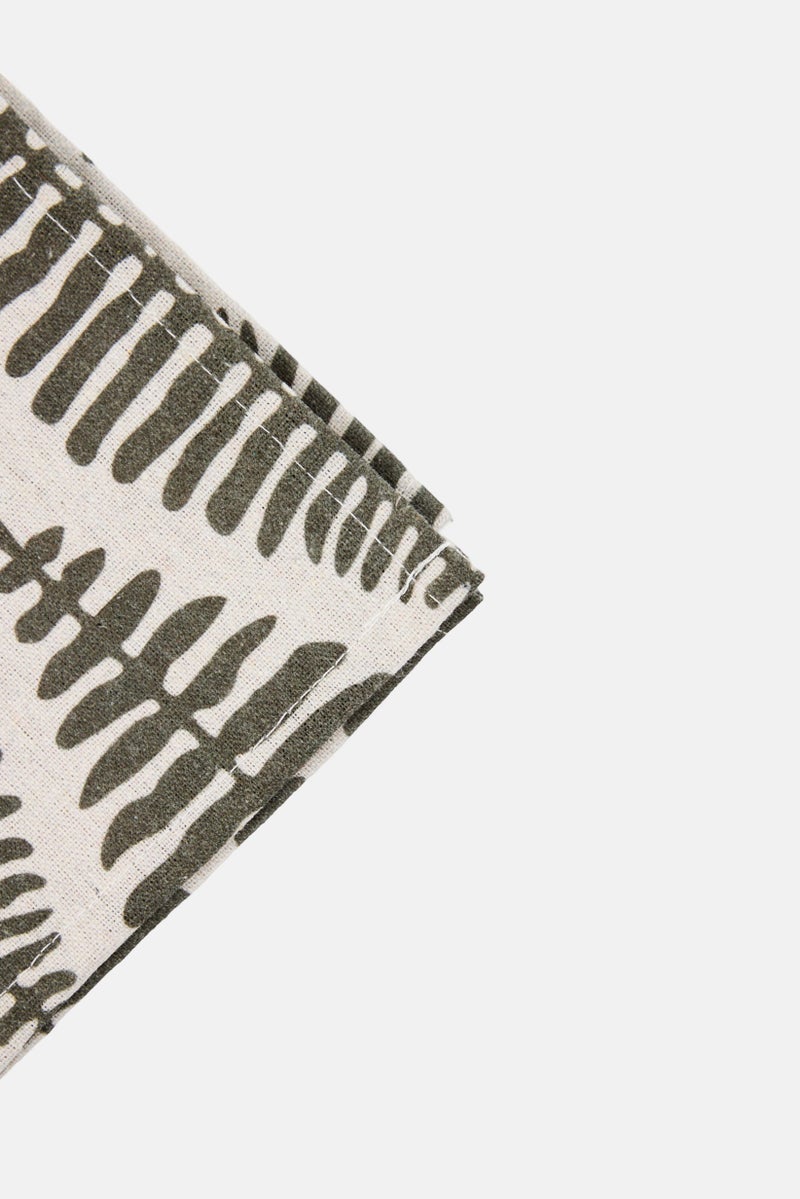 Muy Mucho Allover Print Simple Tablecloth, Multicolor - Image 3